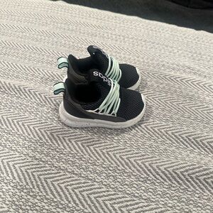 Adidas Kids Sneakers in Black and Mint